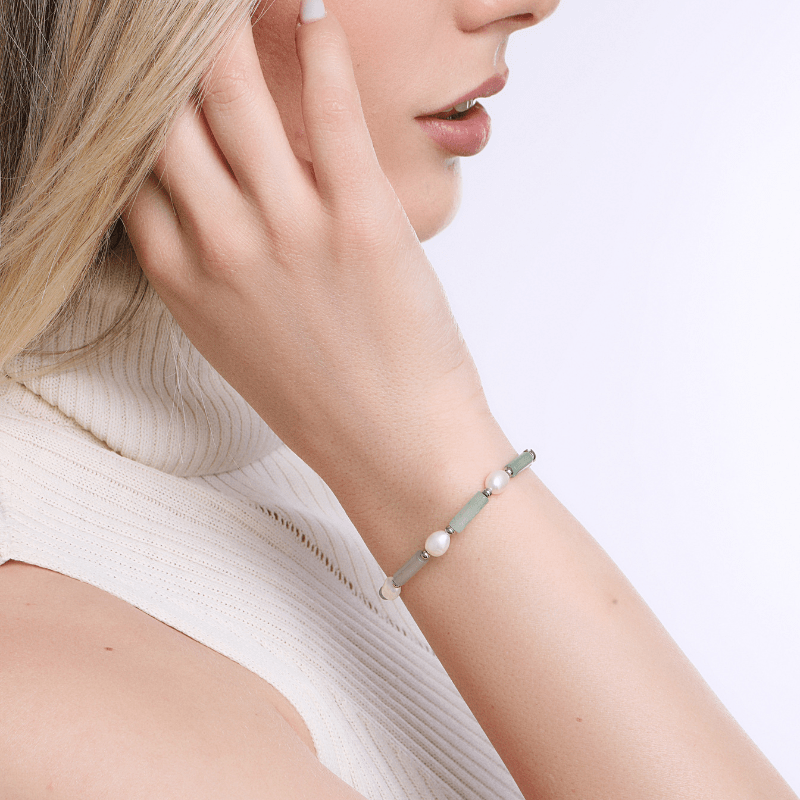LUCKY HARMONY GROENE JADE & ZOETWATERPAREL ARMBAND