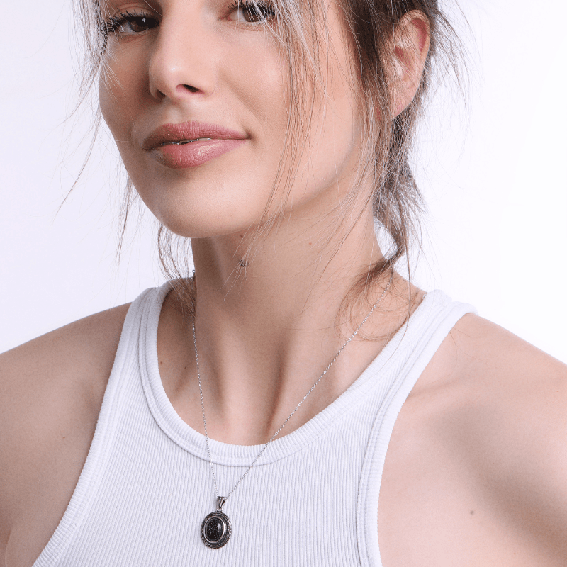 PURA - STERRENNACHT BLAUWE ZANDSTEEN HANGER HALSKETTING