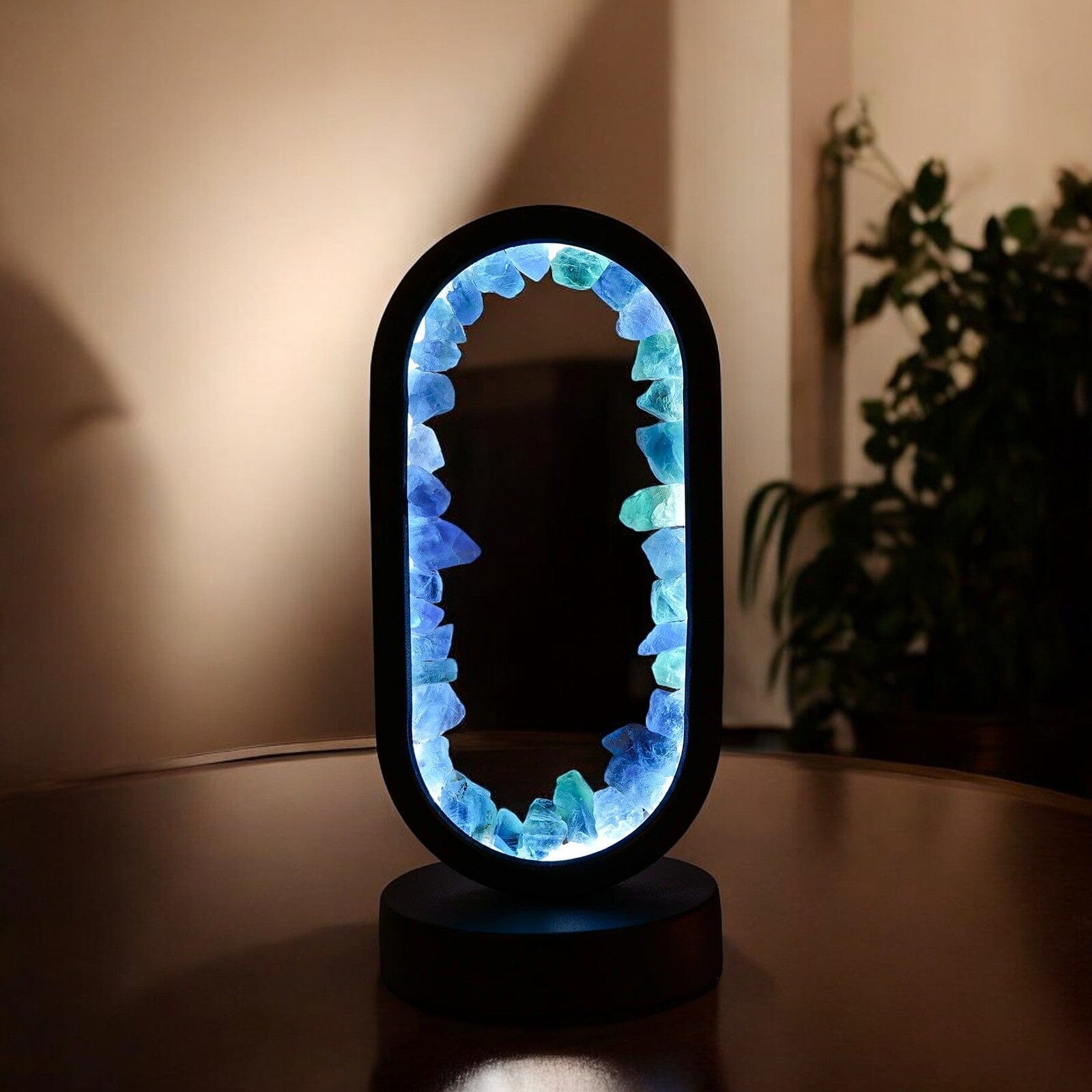 Radiant Aura – Hemelse Kwarts Lamp van Rust