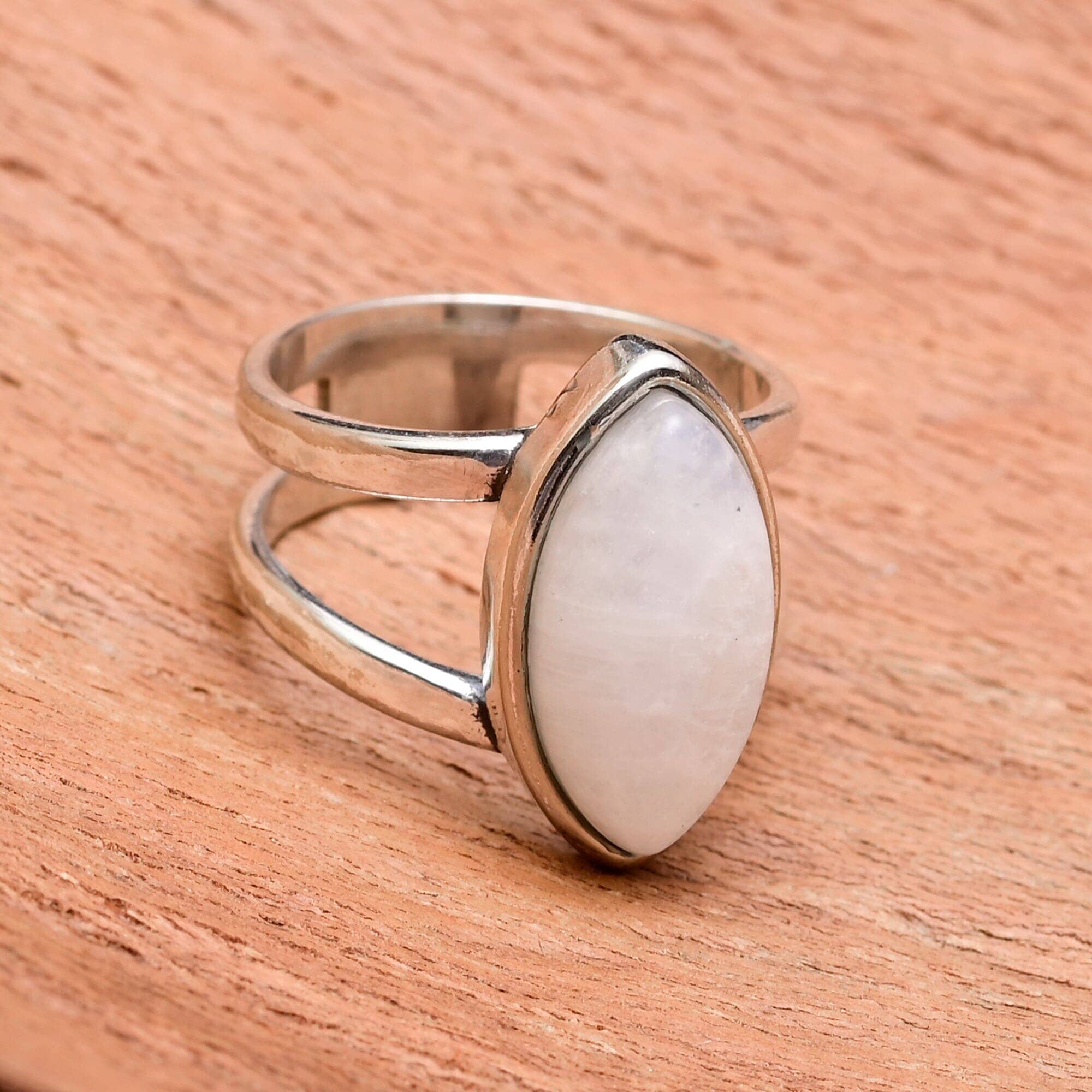 ANDREA - MAANSTENEN OOG RING