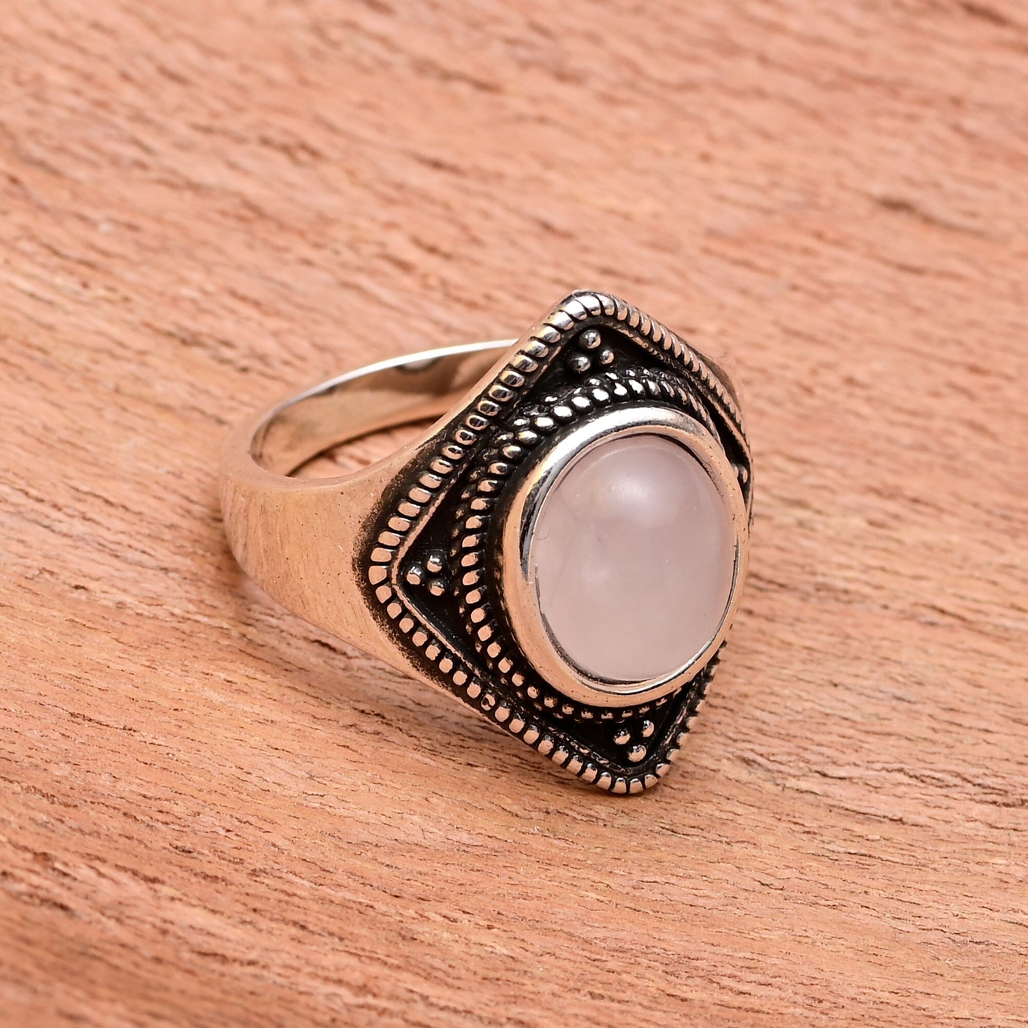 AURA - ROZENKWARTS LIEFDESMAGNEETRING