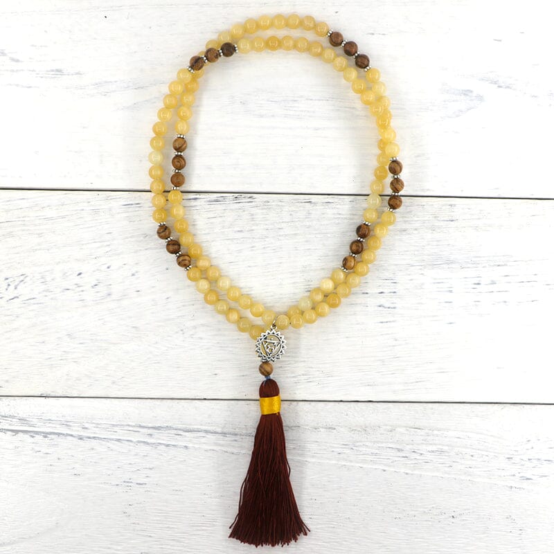 VREDEVOL VOORSPOED GEEL JADE MALA KETTING