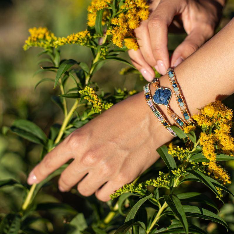 ENERGETISCHE HELENDE BLAUWE VEIN STENEN ARMBAND