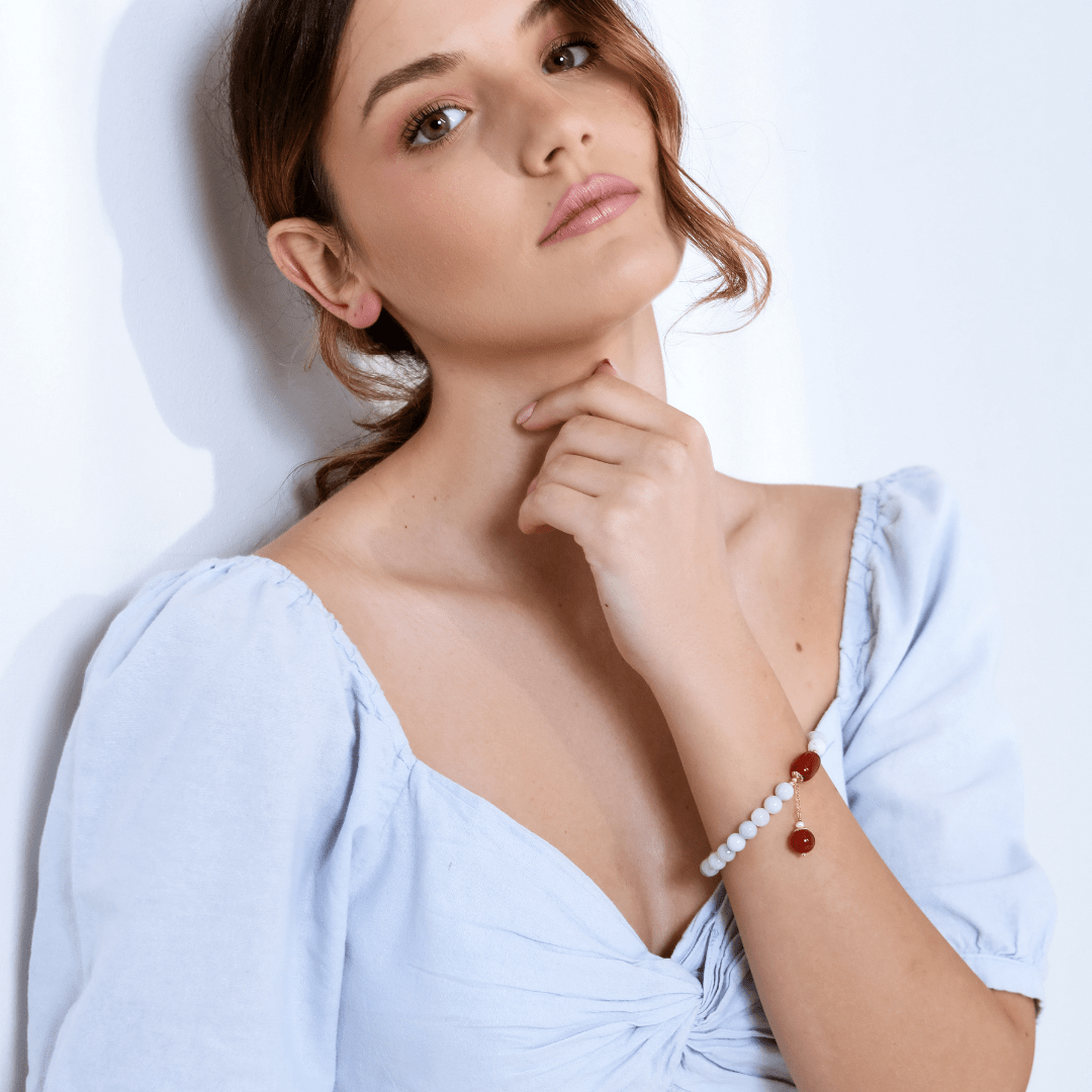 PARELMOERGLANZENDE RODE & GELE AGAAT JADE ARMBAND