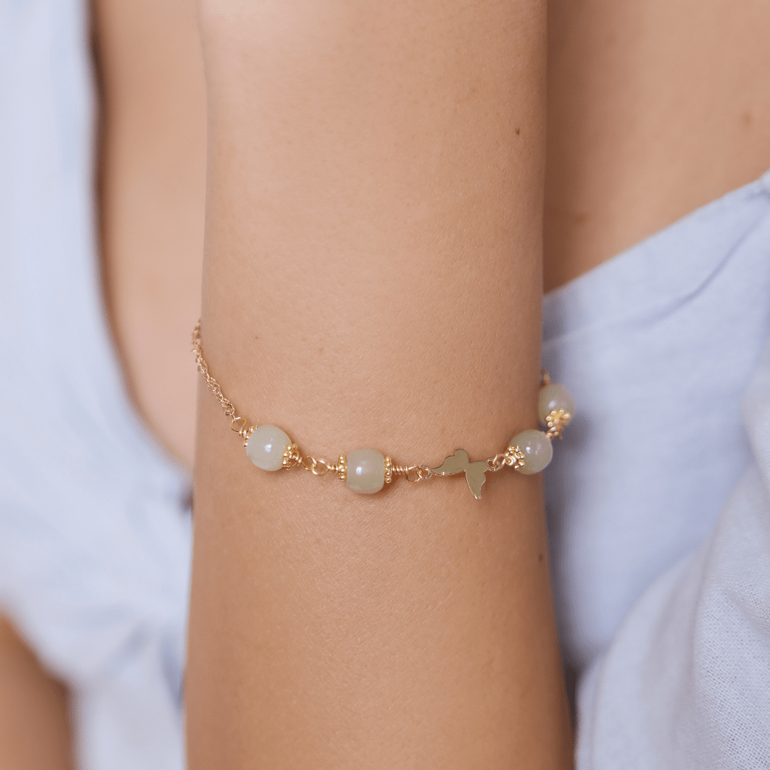 CHARISMATISCHE VLINDER JADE GOUDEN ARMBAND