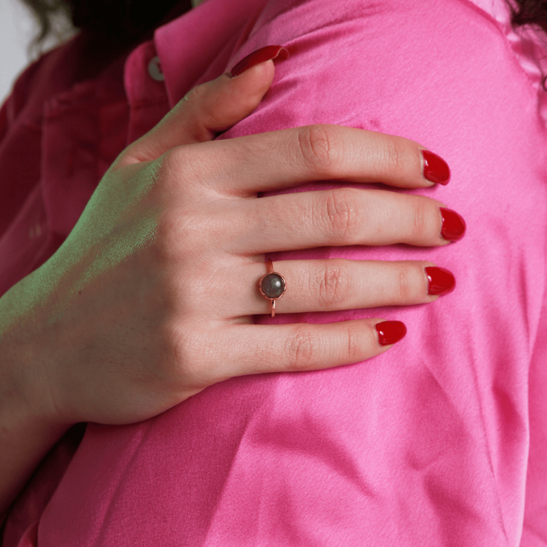 GODDELIJKE KOSMISCHE LIEFDE LABRADORIET ZILVEREN RING