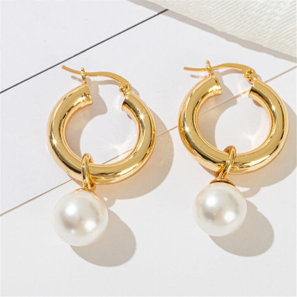 KOSTBARE PAREL GOUDEN HOEPEL OORBELLEN