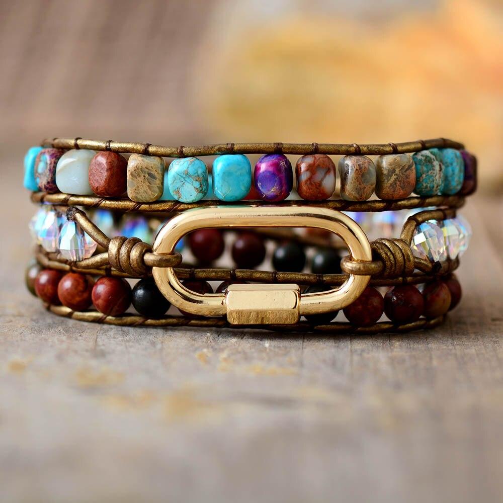 ZACHTE SCHITTERING GEVLOCHTEN JASPIS WIKKELARMBAND