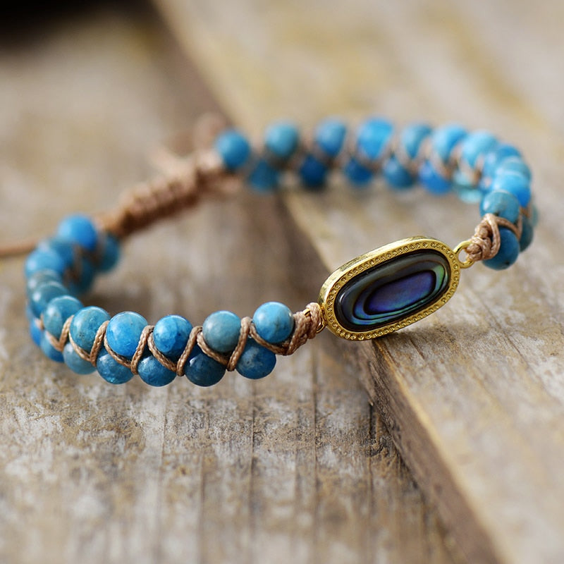 TRULY CHARMING GEVLOCHTEN ARMBAND