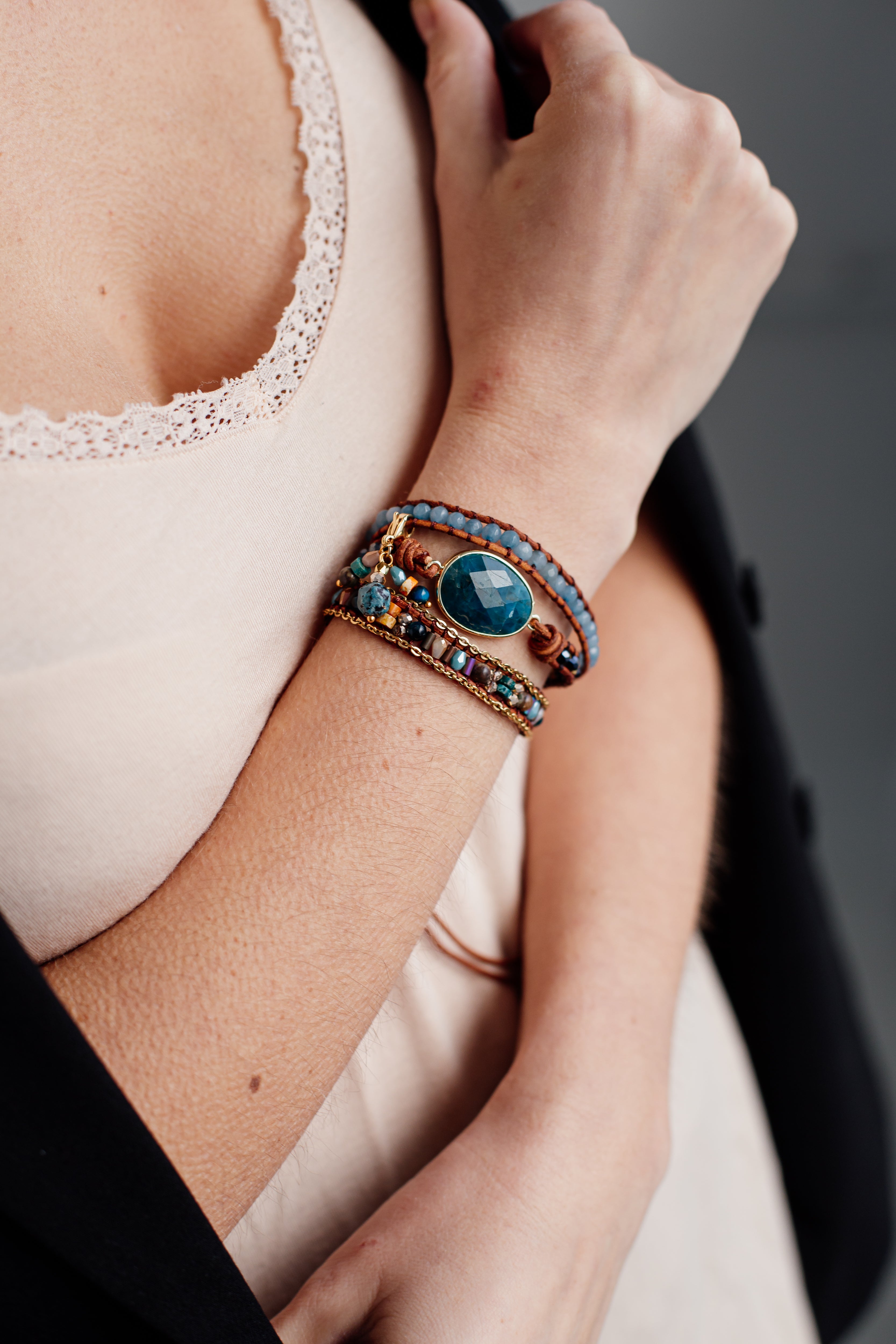 HELING EN BESCHERMING APATIET ARMBAND