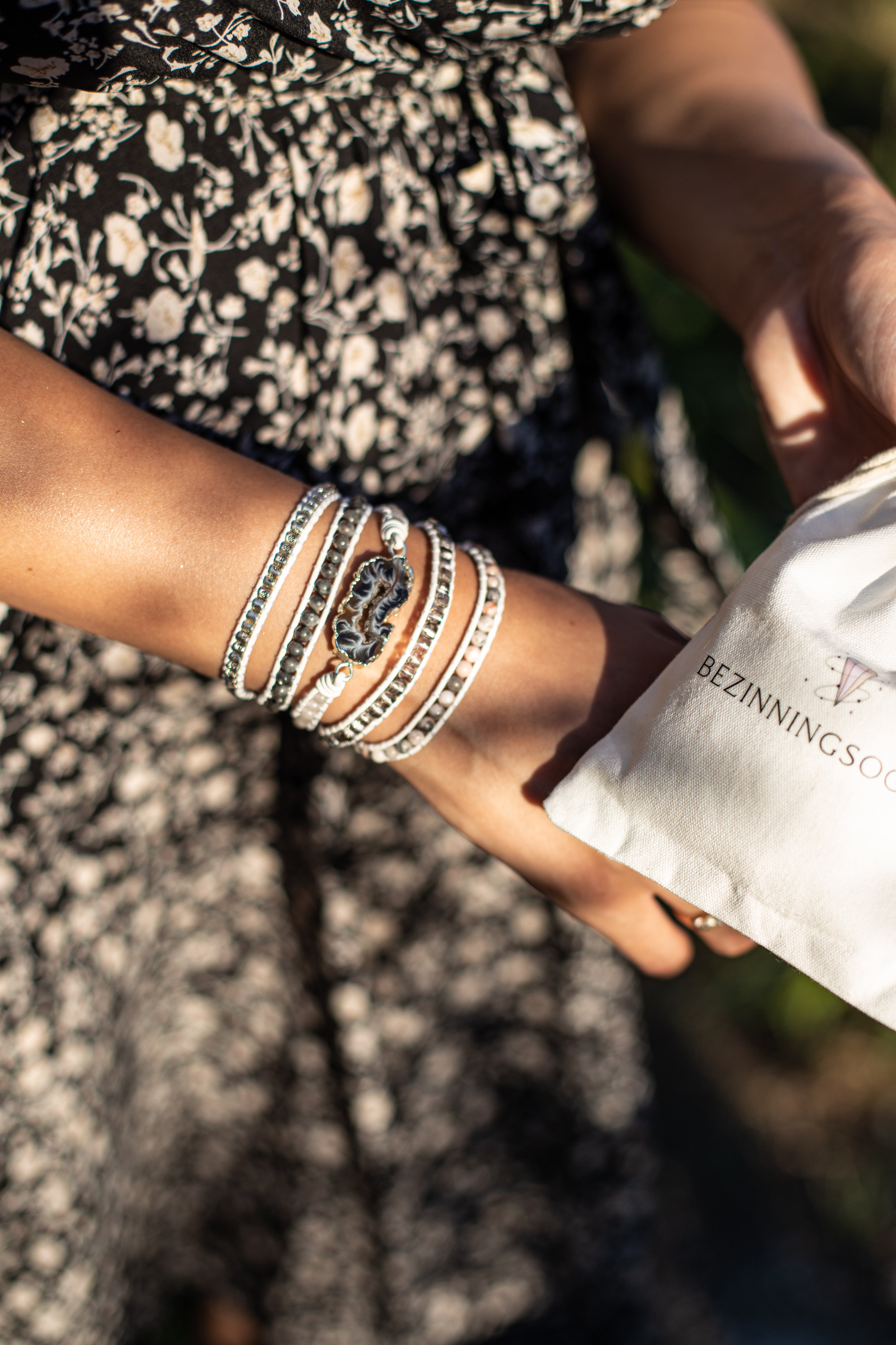 Witte Labradoriet Wikkelarmband