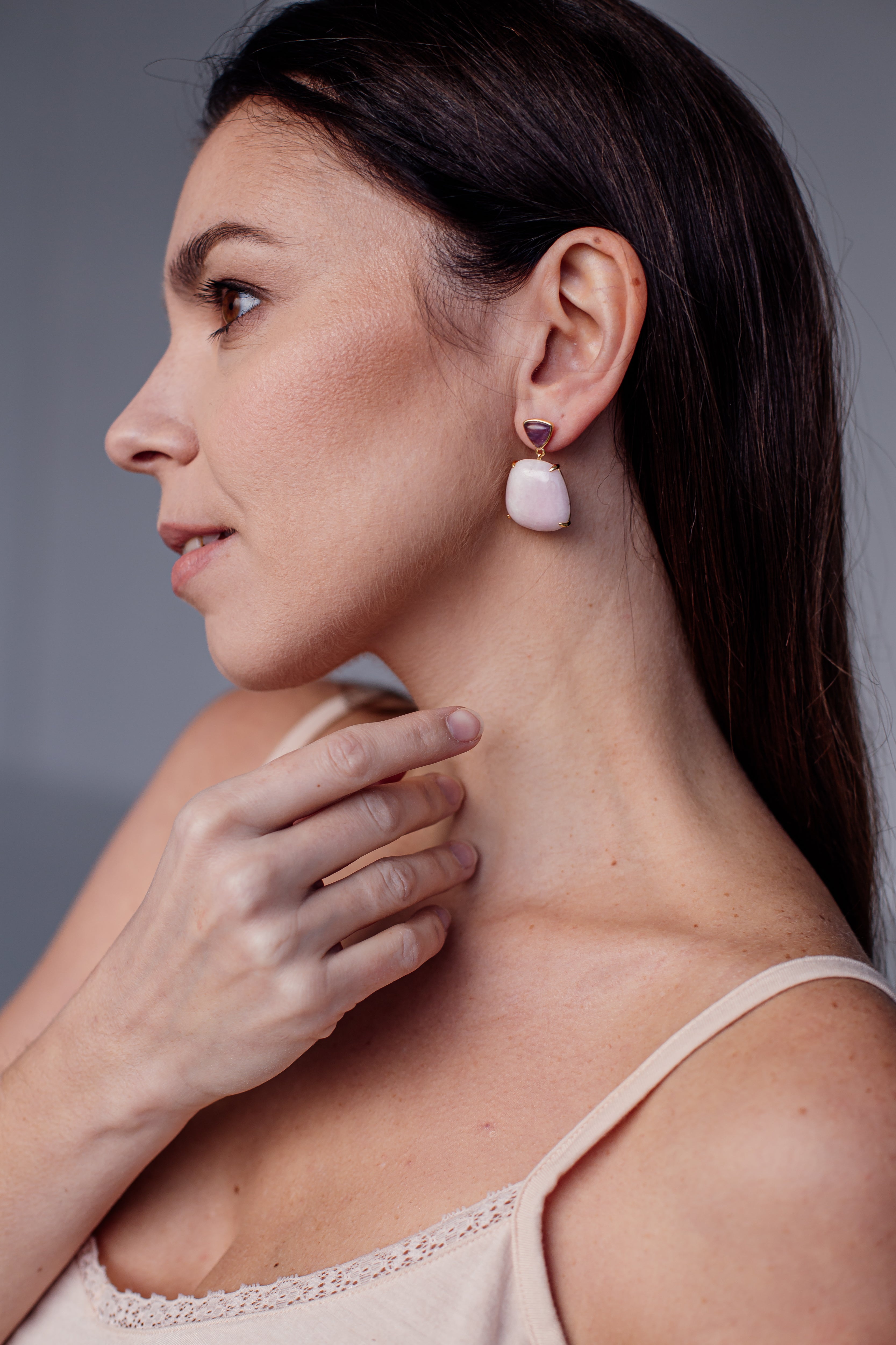 CHIQUE & UNIEKE HELENDE OORBELLEN