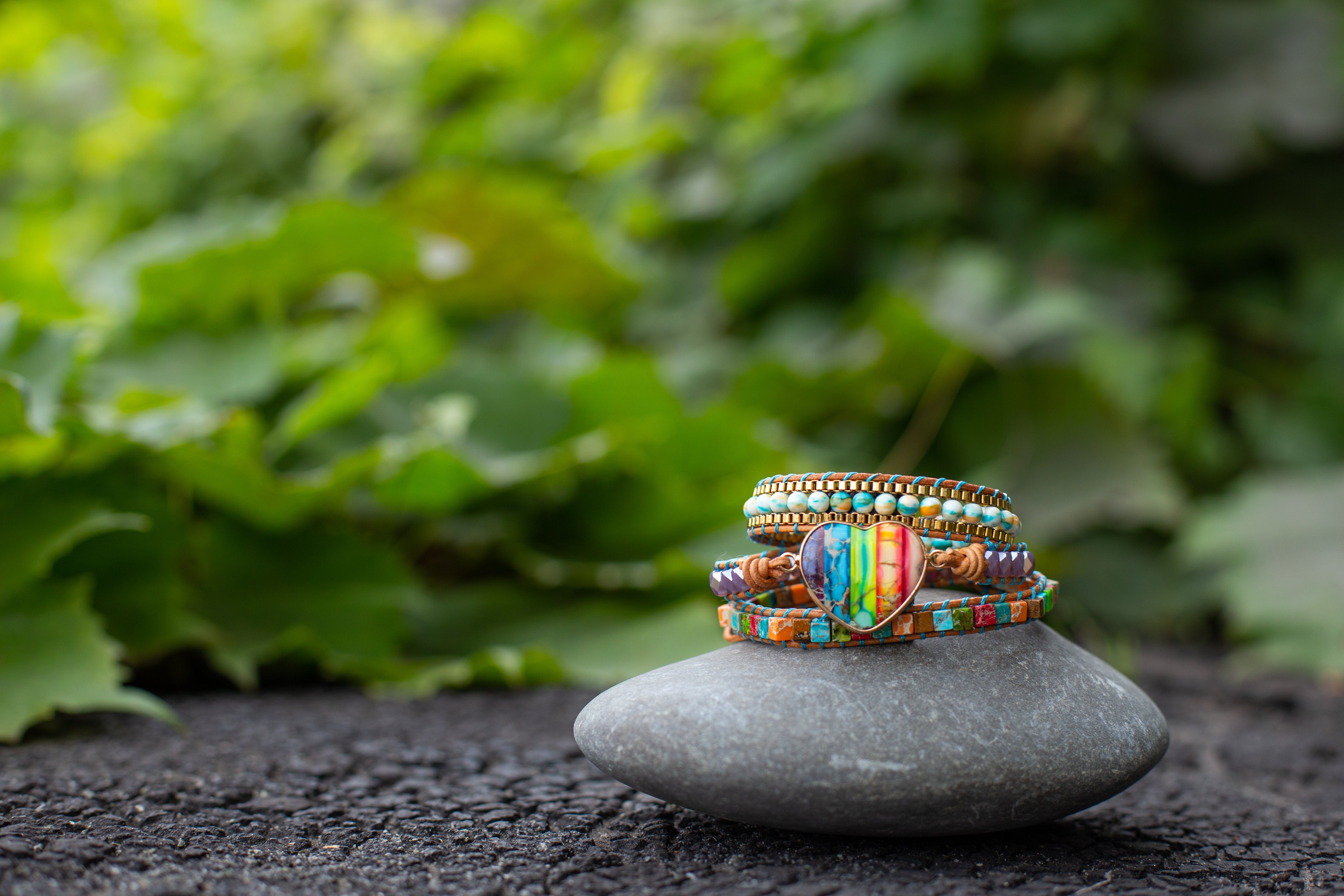 LEVENDIGE CHAKRA BESCHERMINGSWIKKELARMBAND