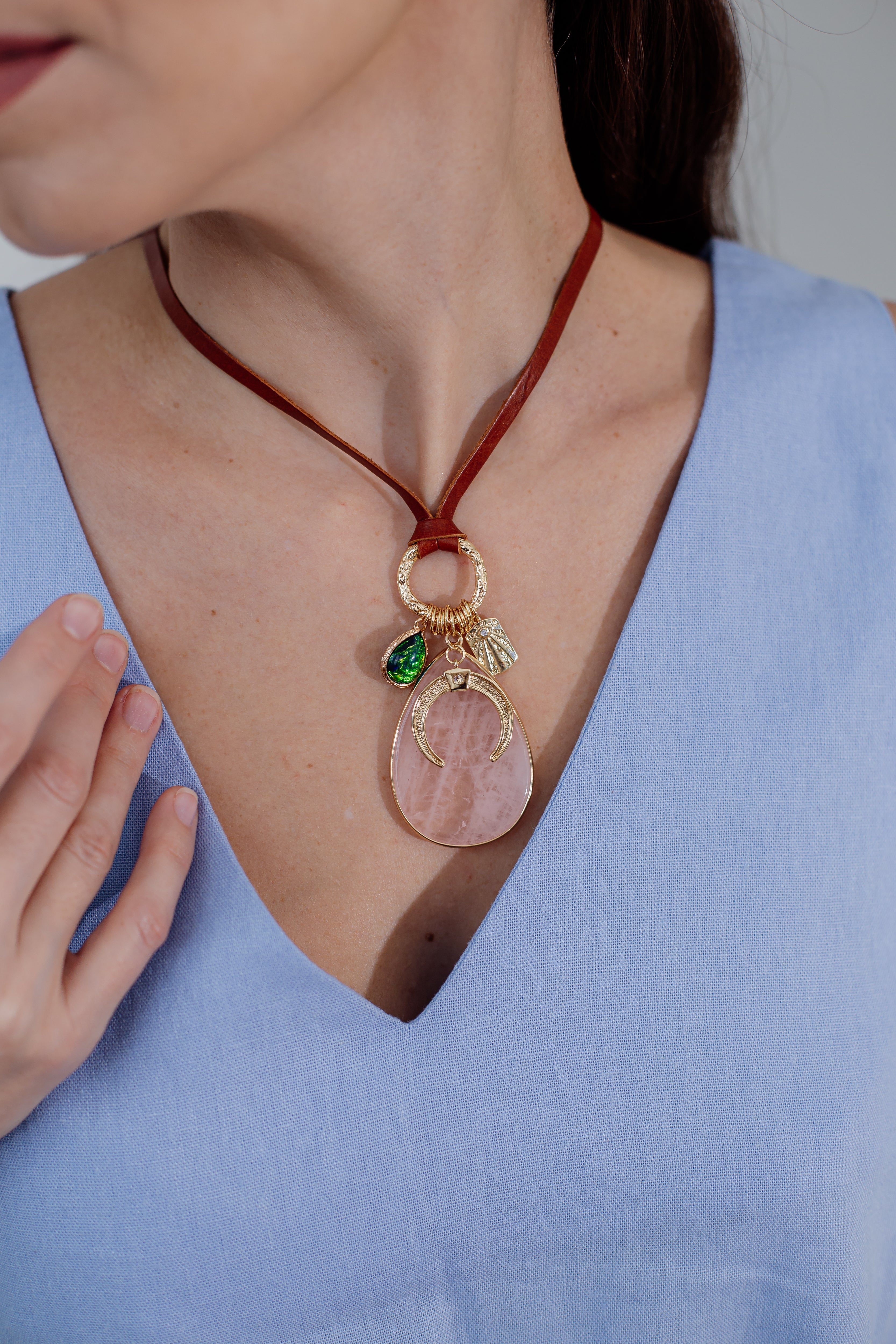 GELUKS ROZENKWARTS PENDEL KETTING