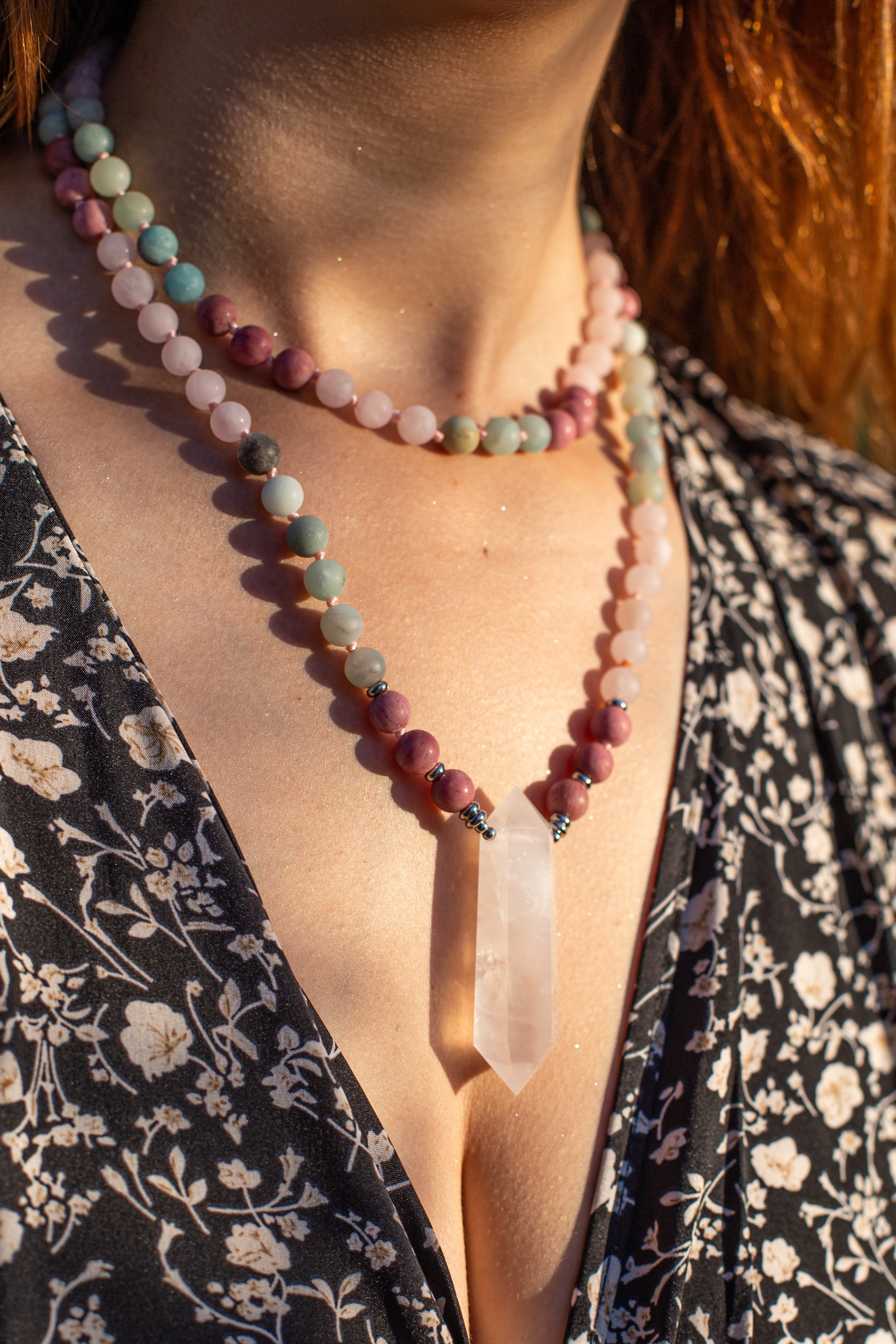 "DELICATE BLUSH" KWARTZ MALA KETTING