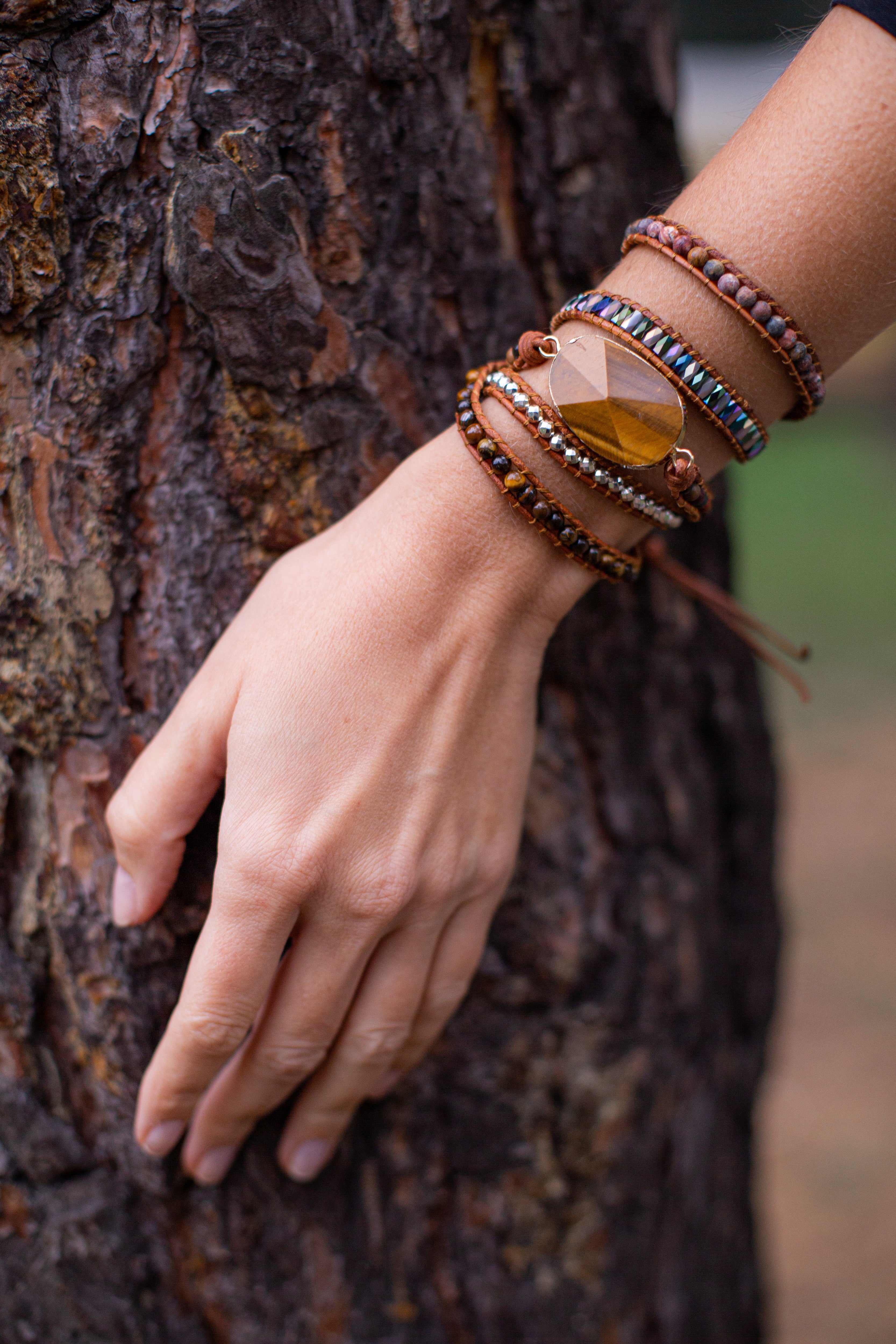 WILSKRACHTIG TIJGEROOG ARMBAND