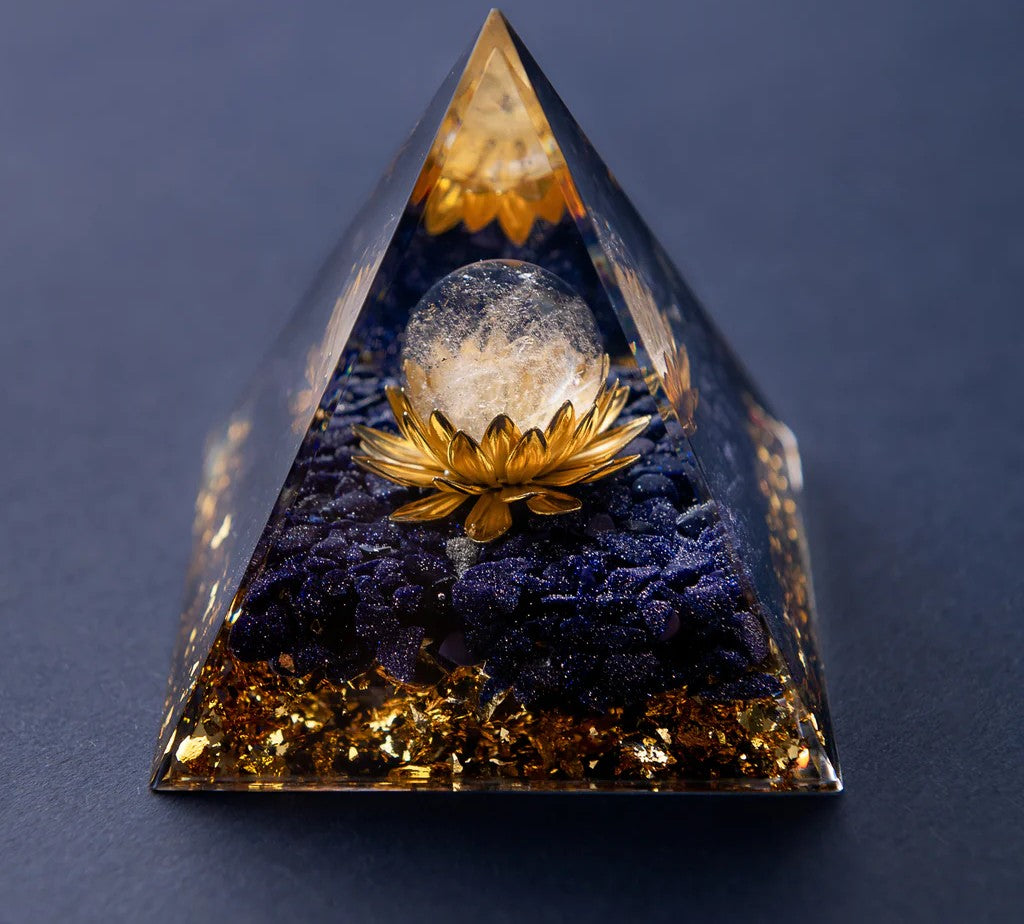 Aegis van Welvaart Orgoniet Piramide