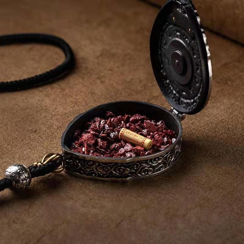 Tibetaans Manifestatie Ghau-Amulet
