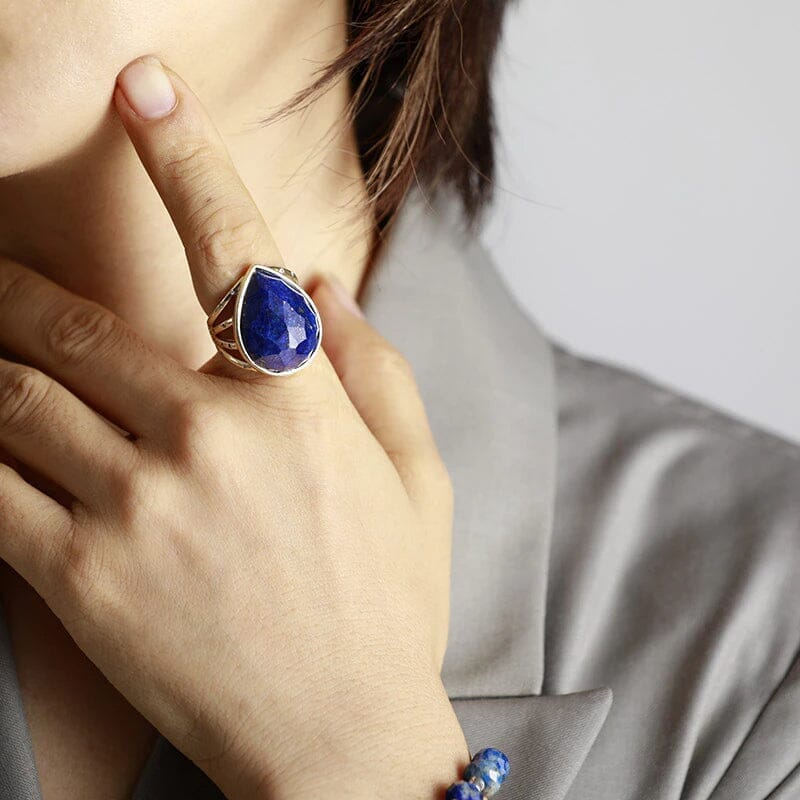 BETOVERENDE LAPIS LAZULI & LABRADORIET RINGEN