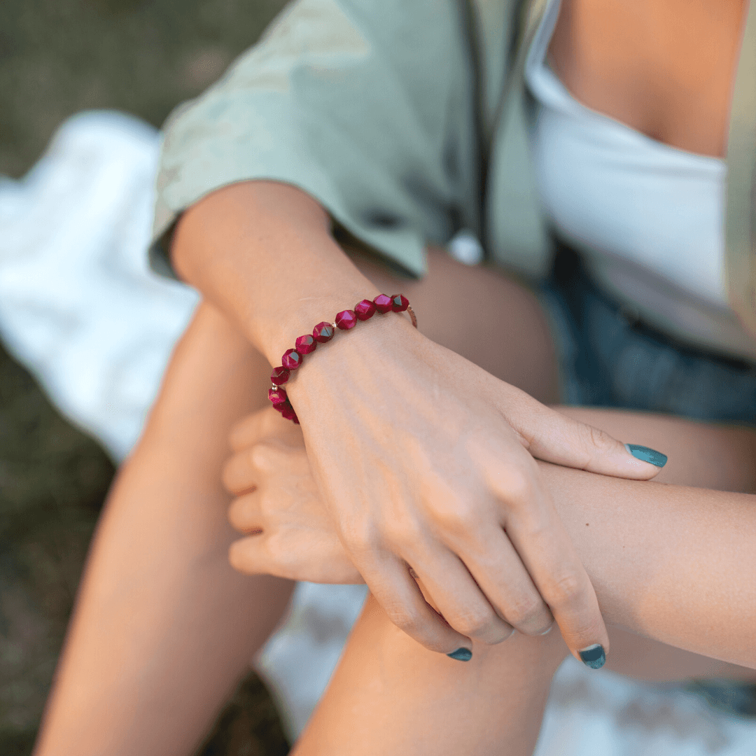 BESCHERMENDE KRACHT TIJGEROOG KRALEN ARMBAND