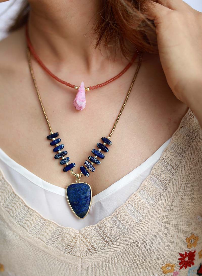 CHARMANTE BOHEEMSE LAPIS HANGER KETTING