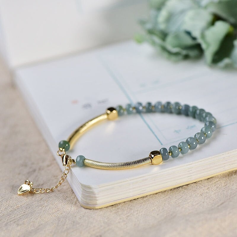 ELEGANTE HALFSTIJVE JADE ARMBAND