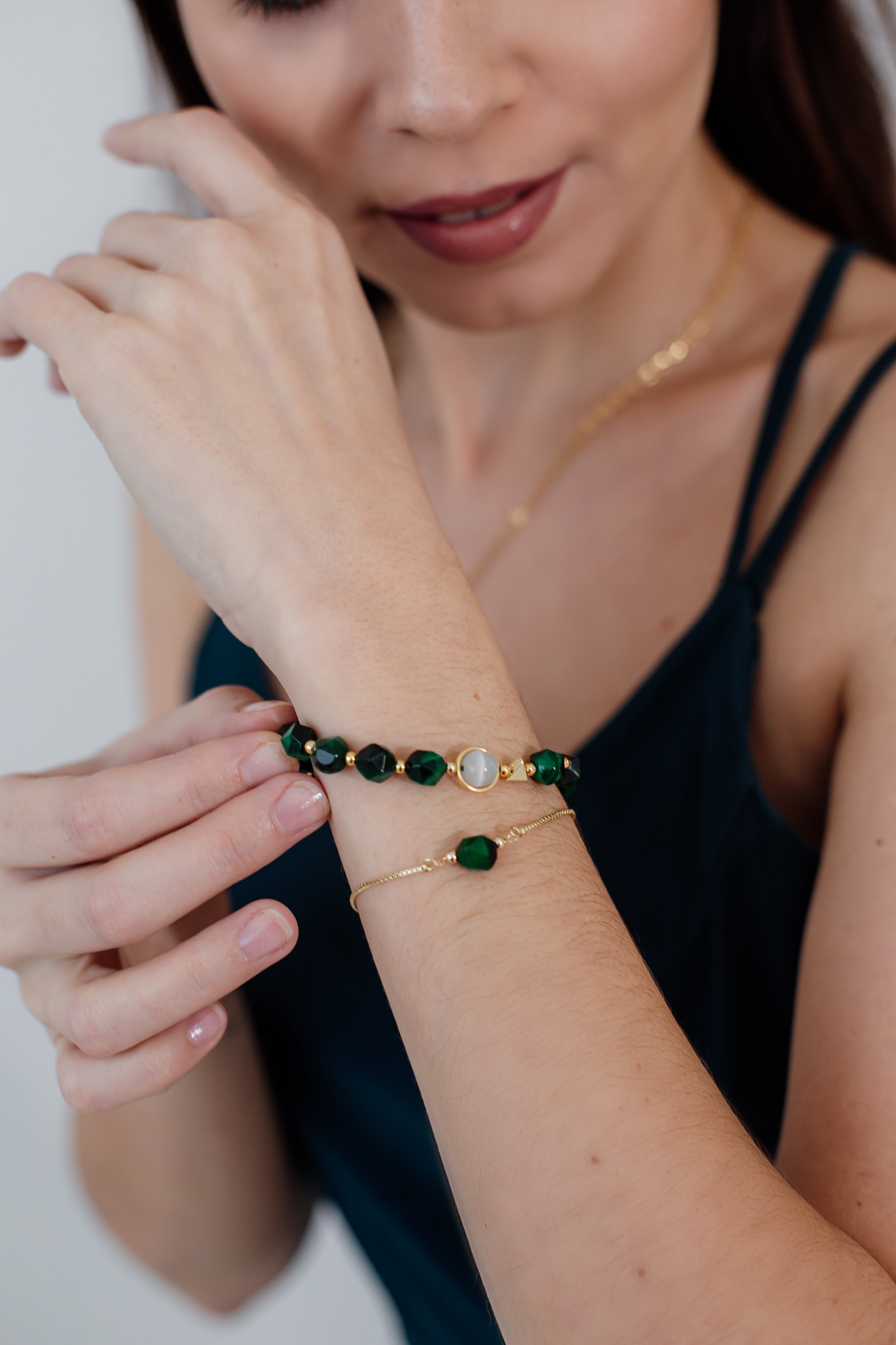 PUUR GROEN LICHT BERGKRISTAL ARMBAND