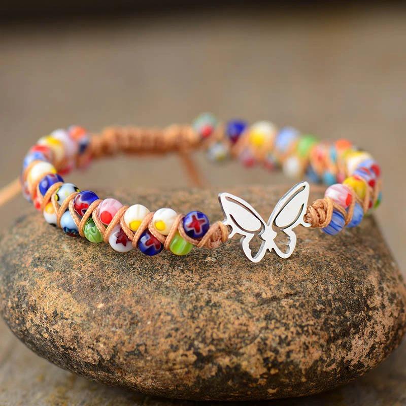 VIBRANT ENERGIES VLINDER MACRAME ARMBAND