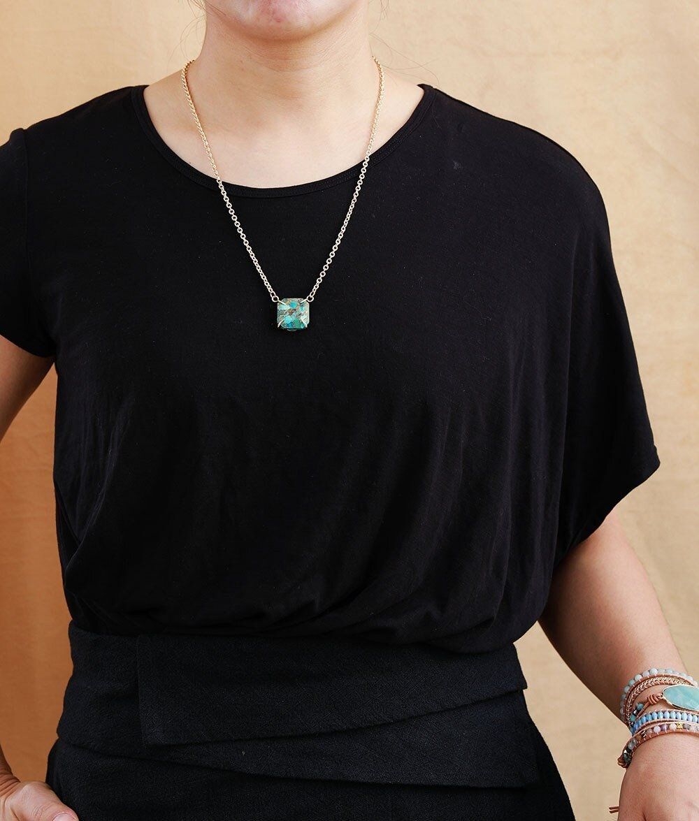 VERSTERKENDE TURQUOISE BIJOU HANGER KETTING